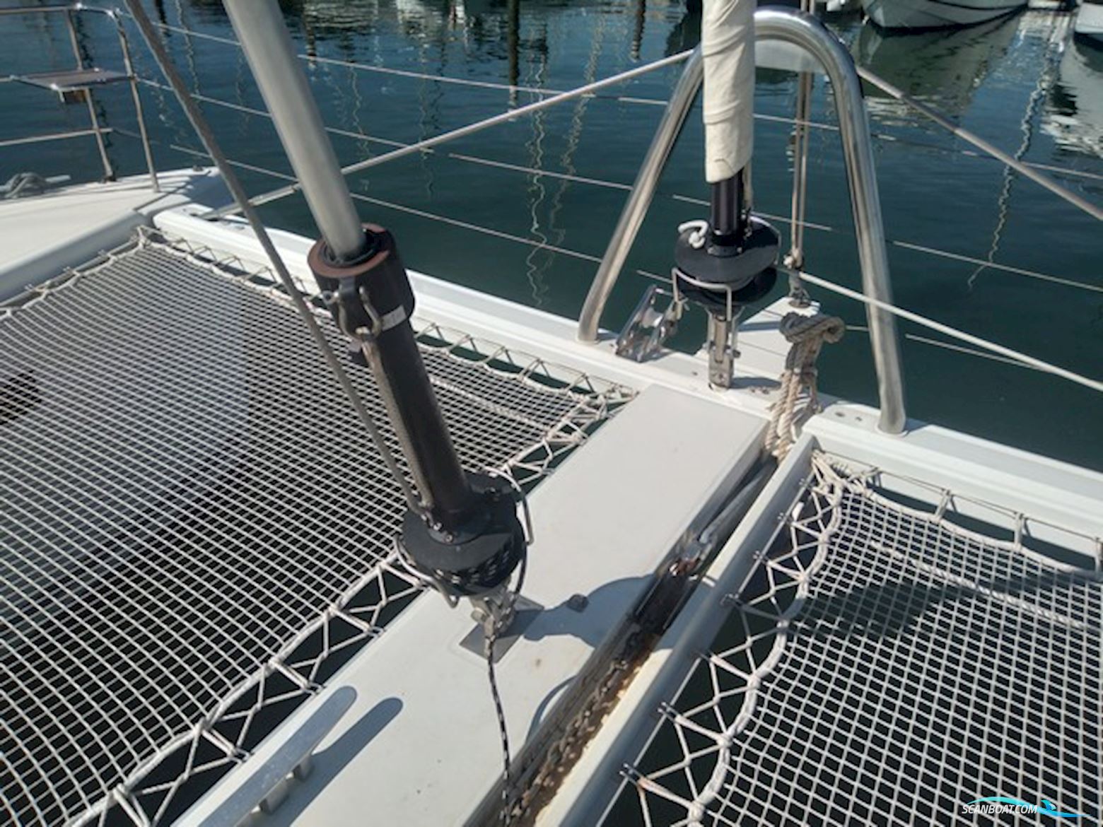 Lagoon 560