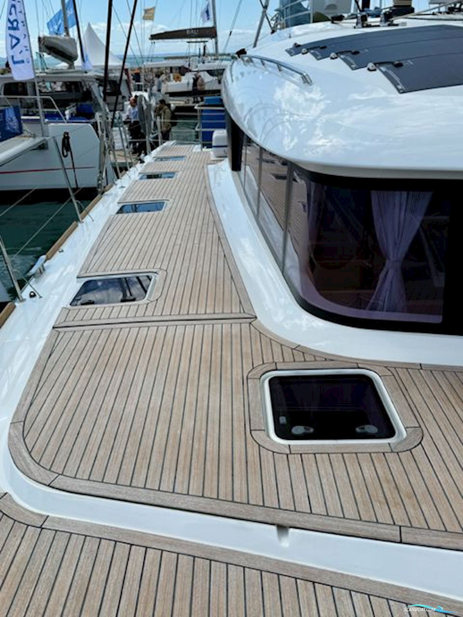 Lagoon 620 Neo