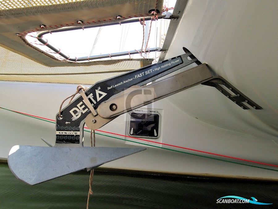 Latini Marine Cat 43