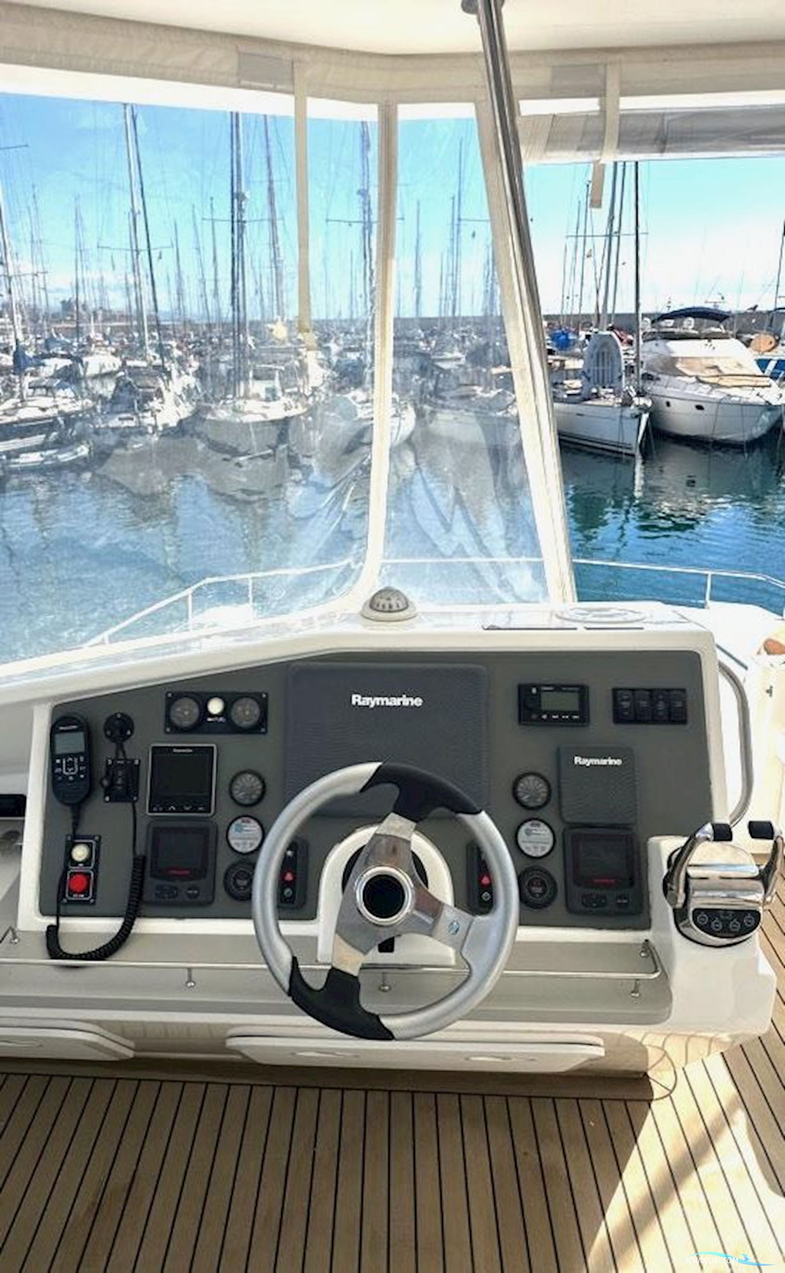 Leopard 51 Powercat