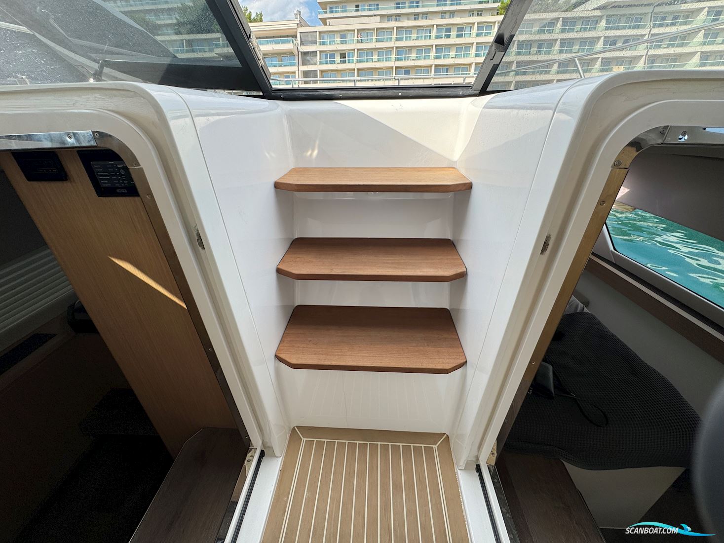 Makai 37 - neuer Powerkatamaran