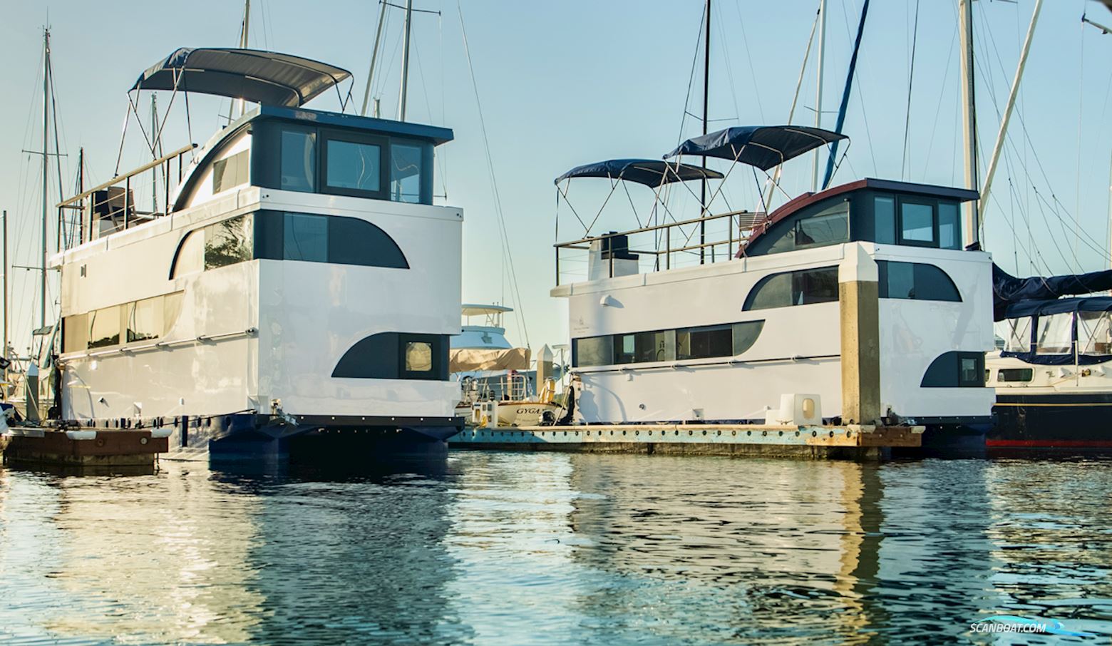 Navisyo Homes 1.0 Multi hull boat 2025, with Hors Bord engine, Spain