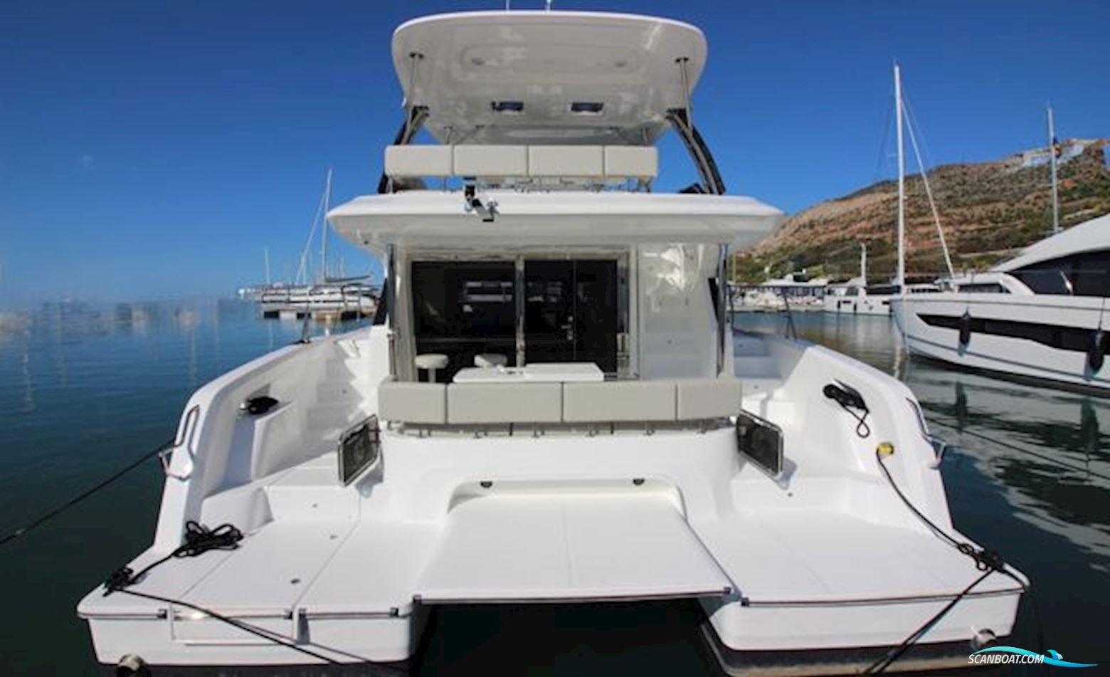 Aquila 42 Owner´s version