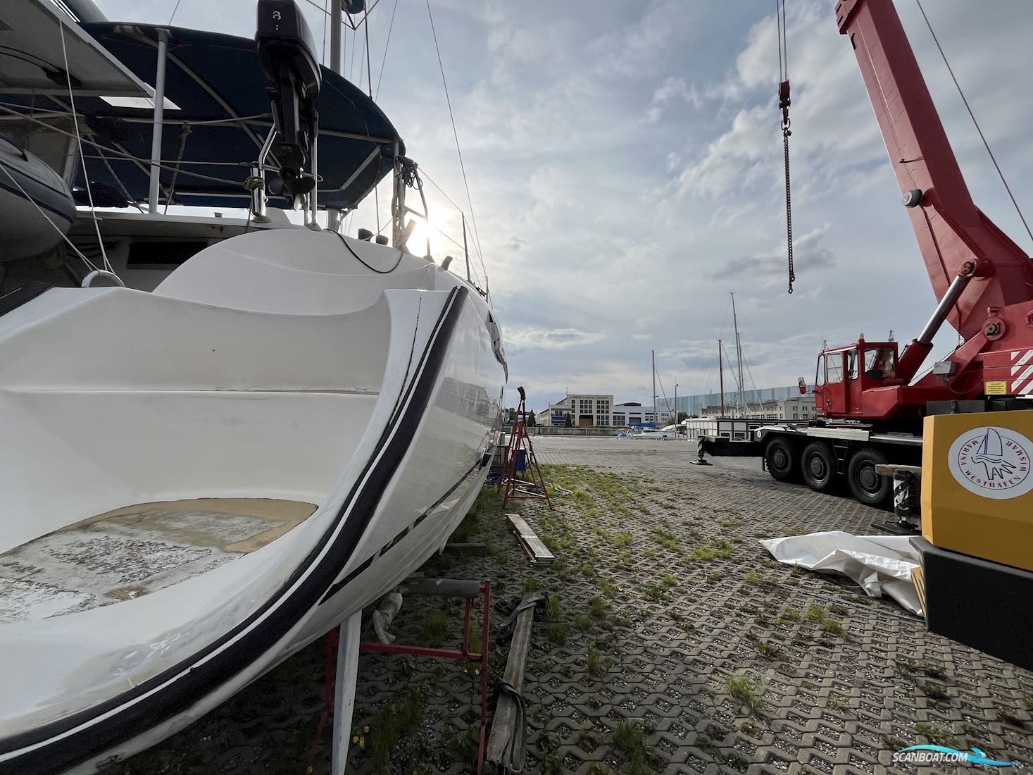 Athena38 Fountaine Pajot