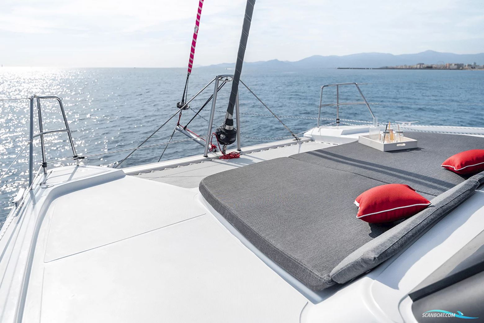Aventura 37 Easy Sail & Comfort Packs
