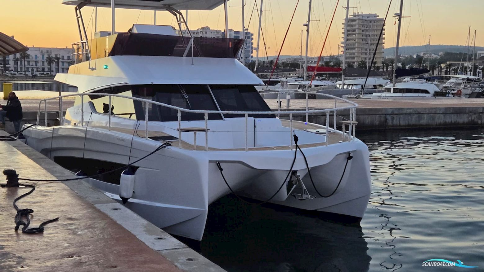 Aventura 38 MY FB Welcome Pack Sail Ready