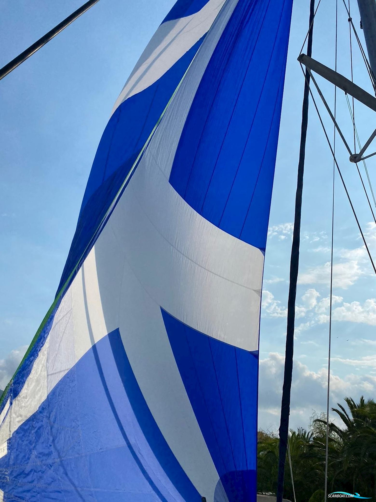 Bavaria Nautitech 47