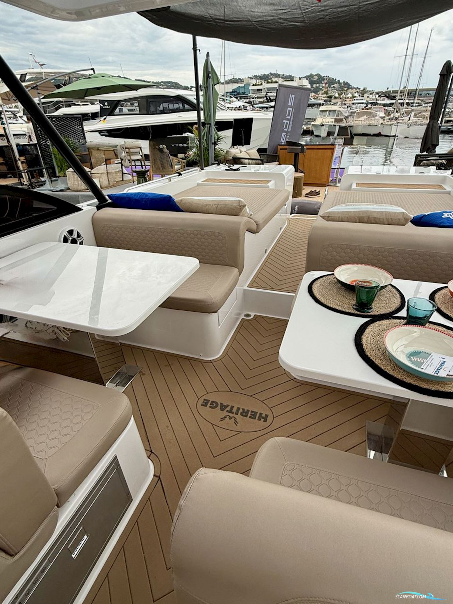 CANADOS HERITAGE 36