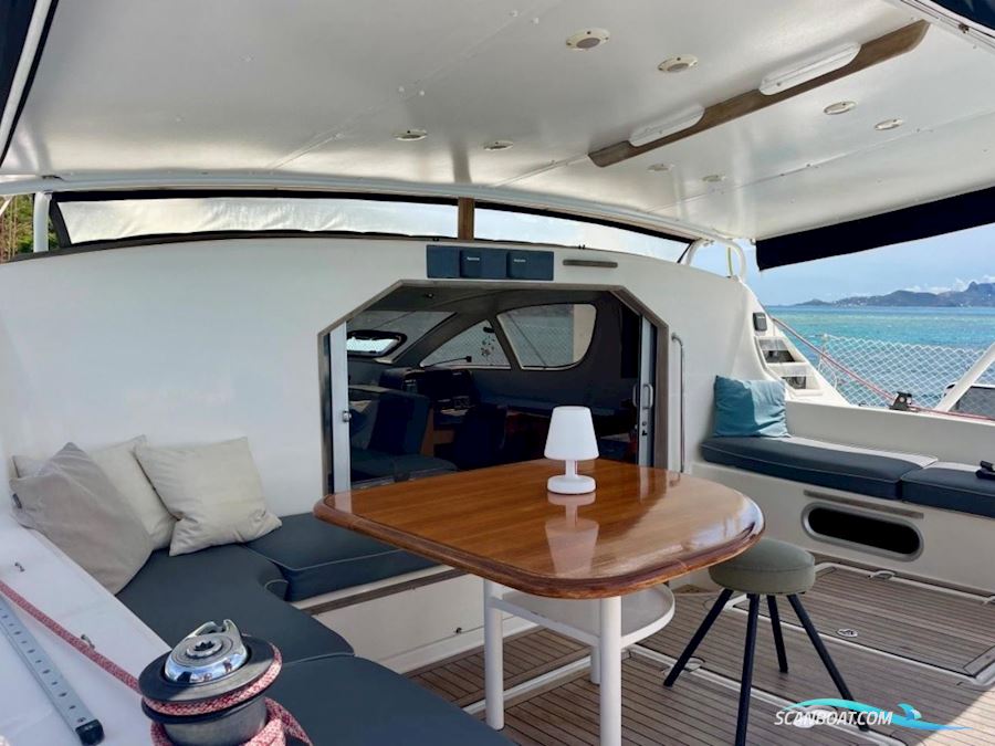Catana 461