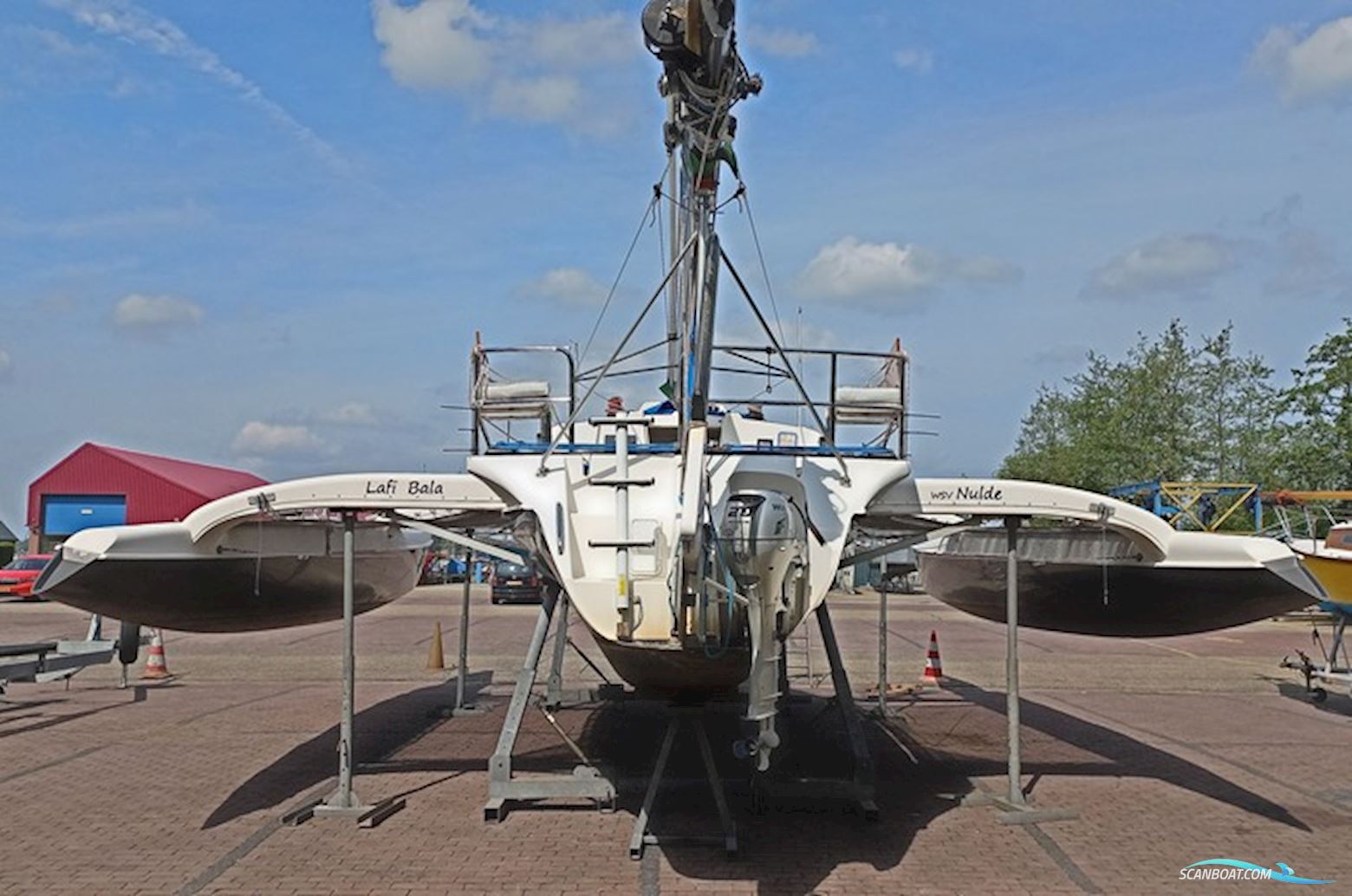 Corsair 36 folding trimaran