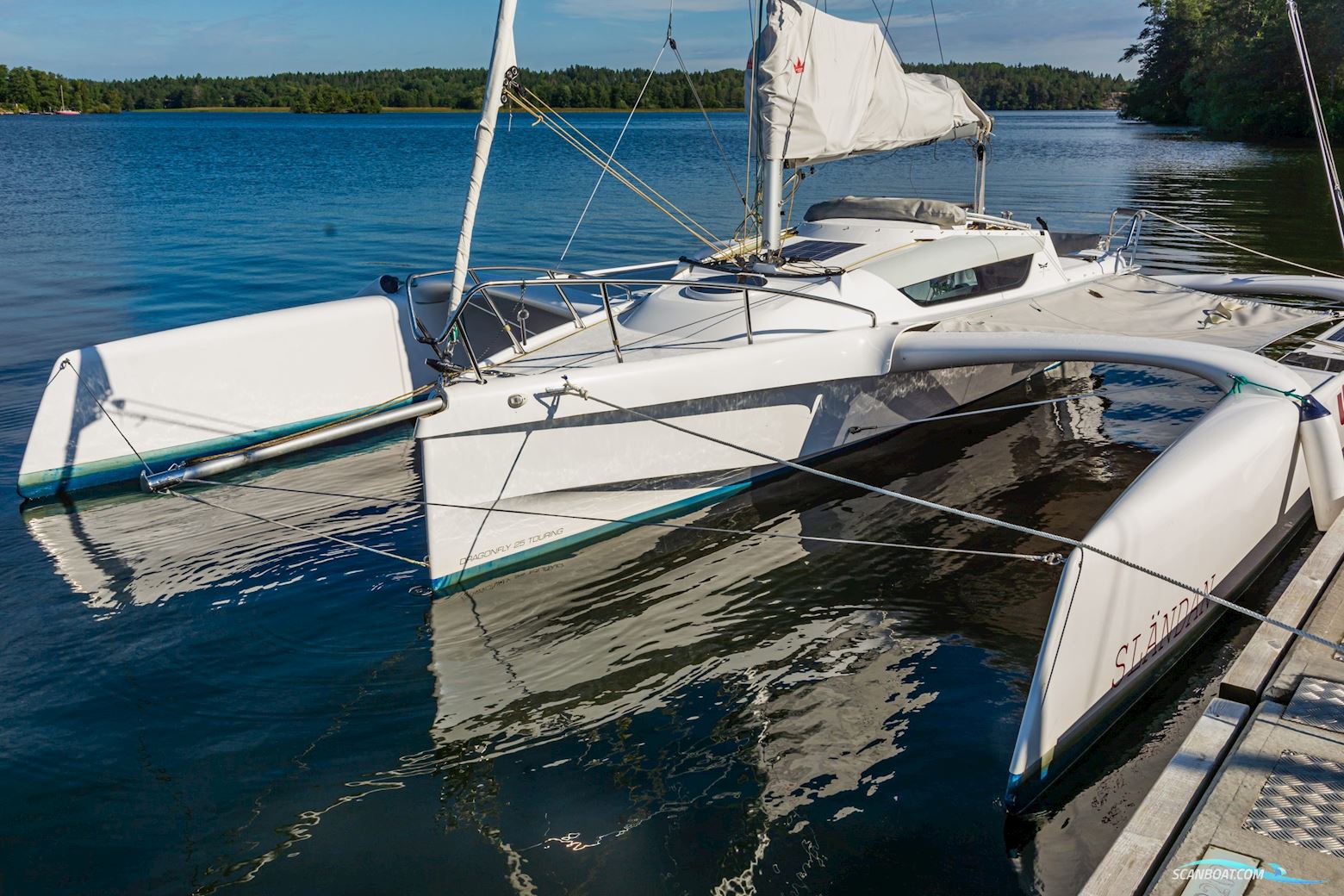 Dragonfly 25 Multihull boten 2022, met Suzuki motor, Sweden