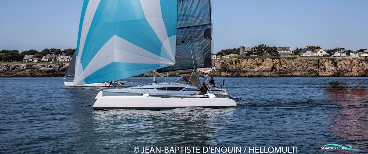 Dragonfly 28 Performance Multihull boten 2017, met Honda motor, France