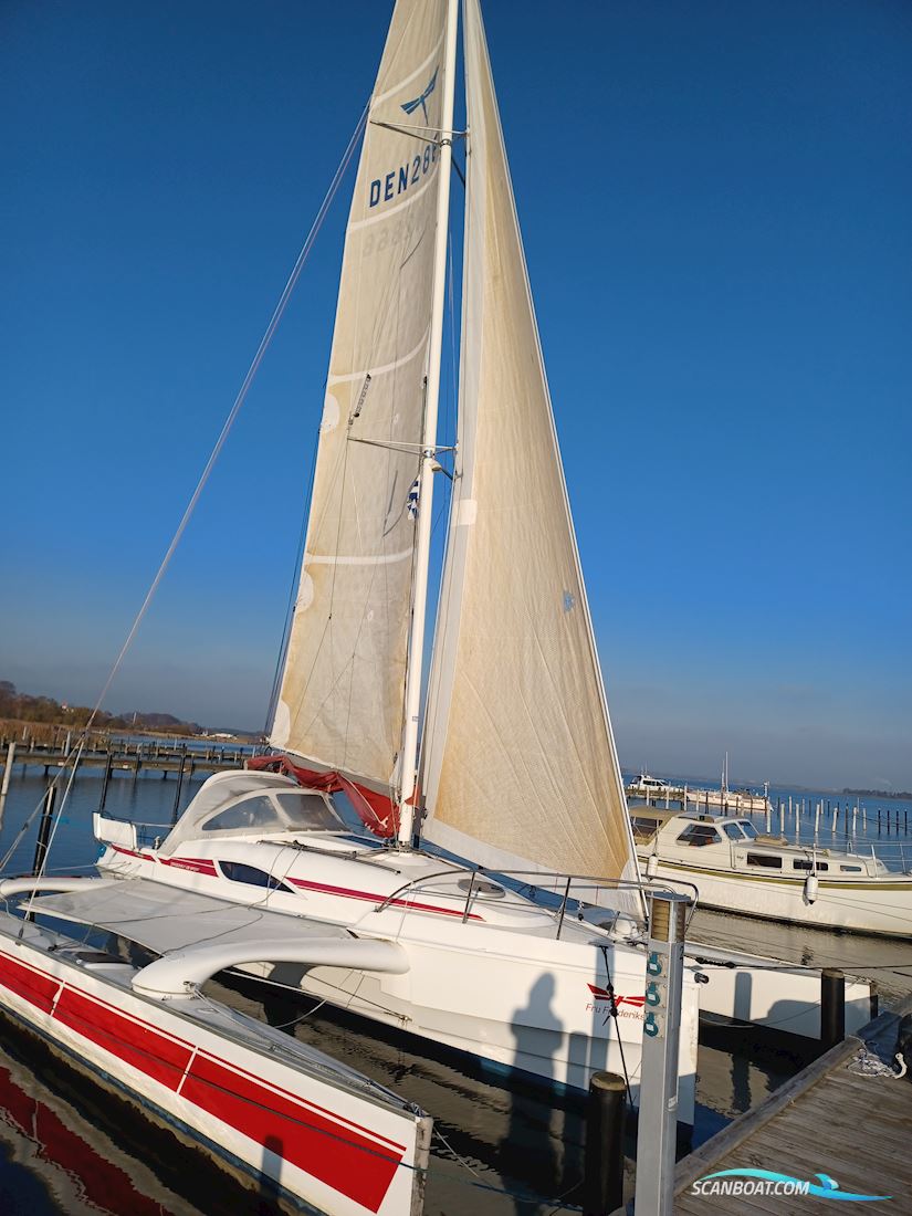 Dragonfly 28 Sport Multihull boten 2012, met Mercury motor, Denemarken