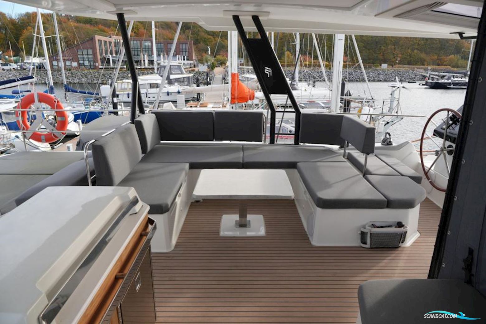 Fountaine Pajot Alegria 67