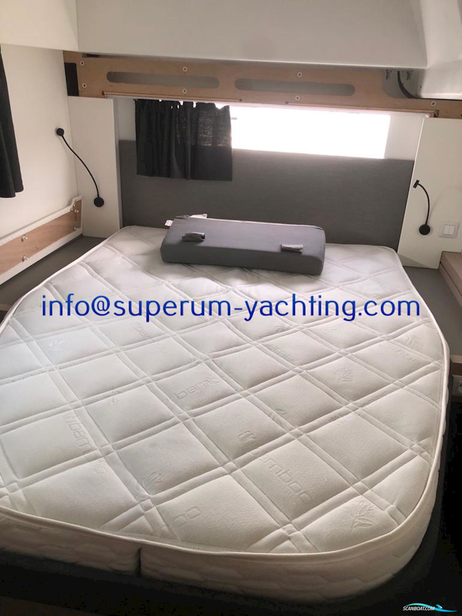 Fountaine Pajot Astrea 42