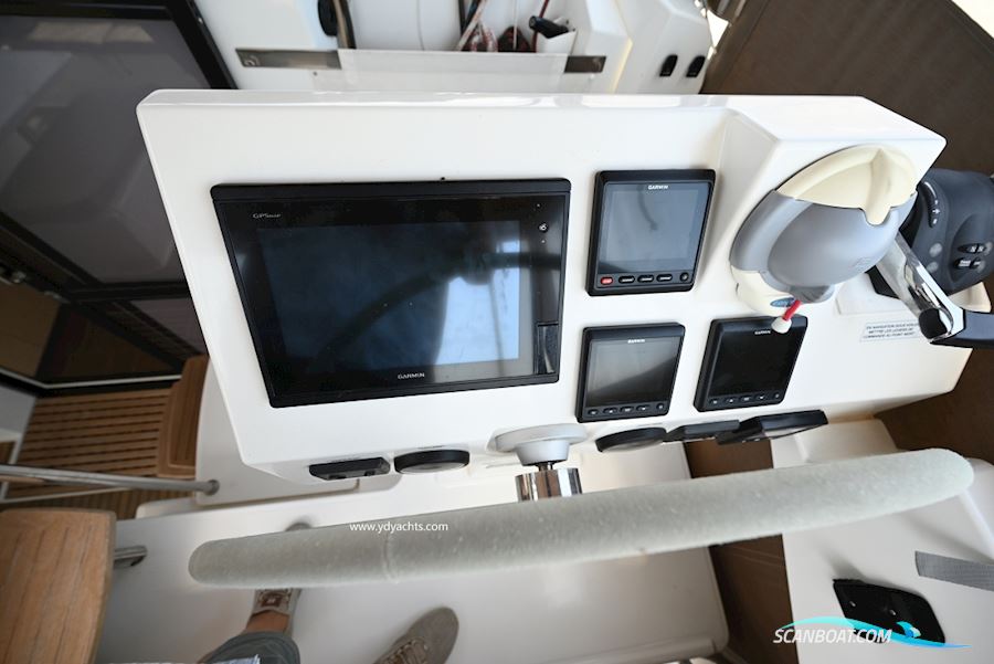 Fountaine Pajot Astrea 42