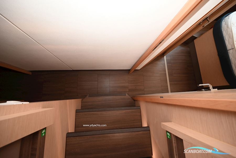 Fountaine Pajot Astrea 42