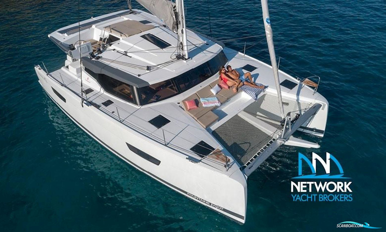 Fountaine Pajot Astrea 42