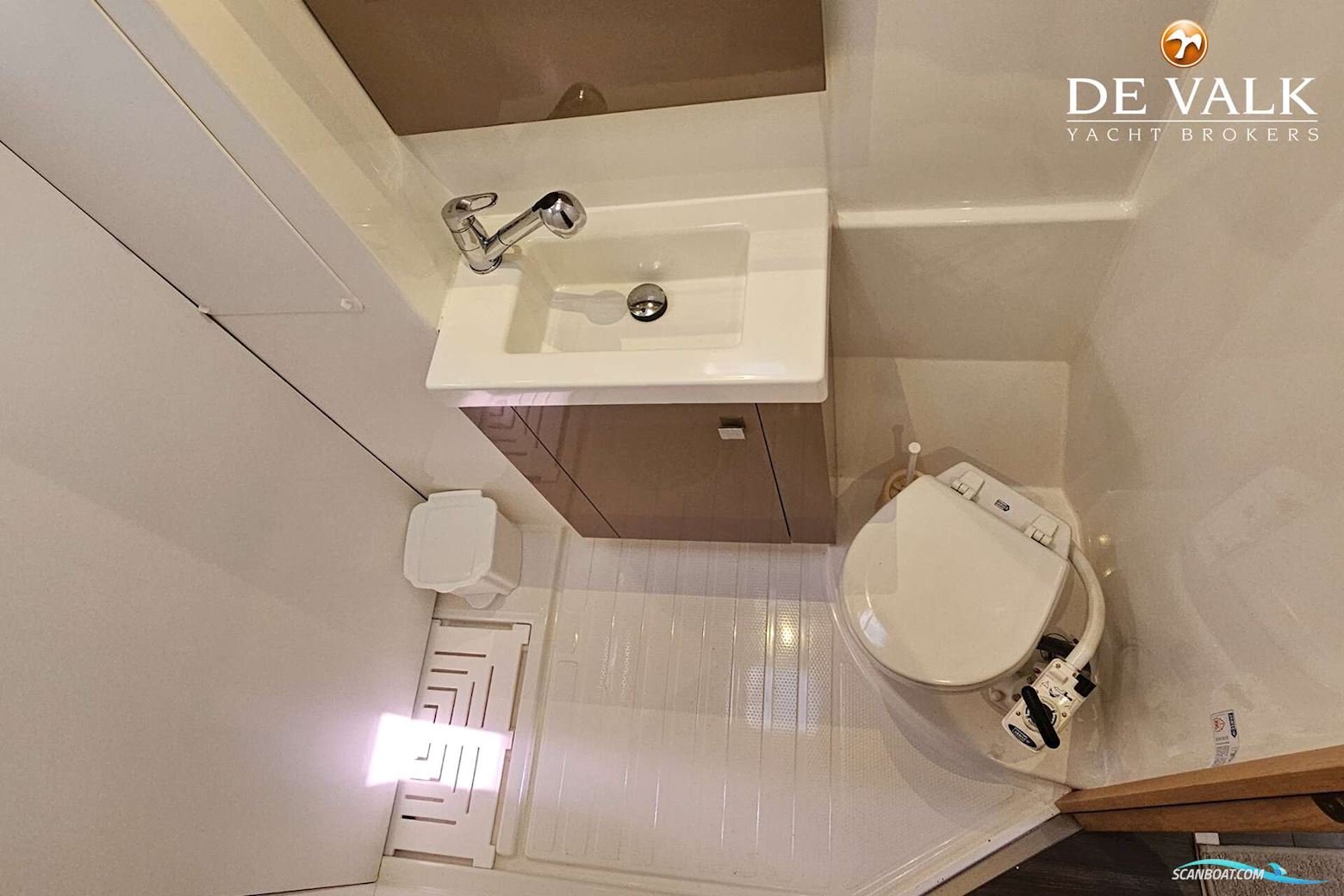 Fountaine Pajot Astrea 42