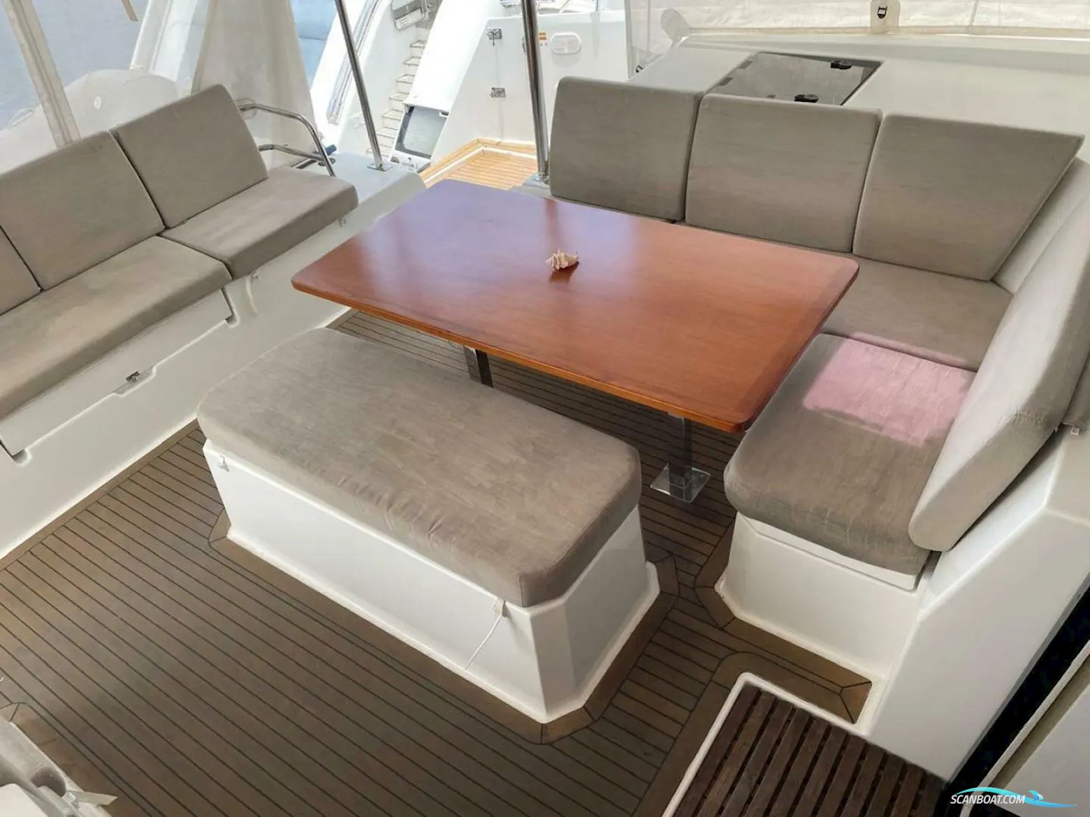 Fountaine Pajot Astrea 42
