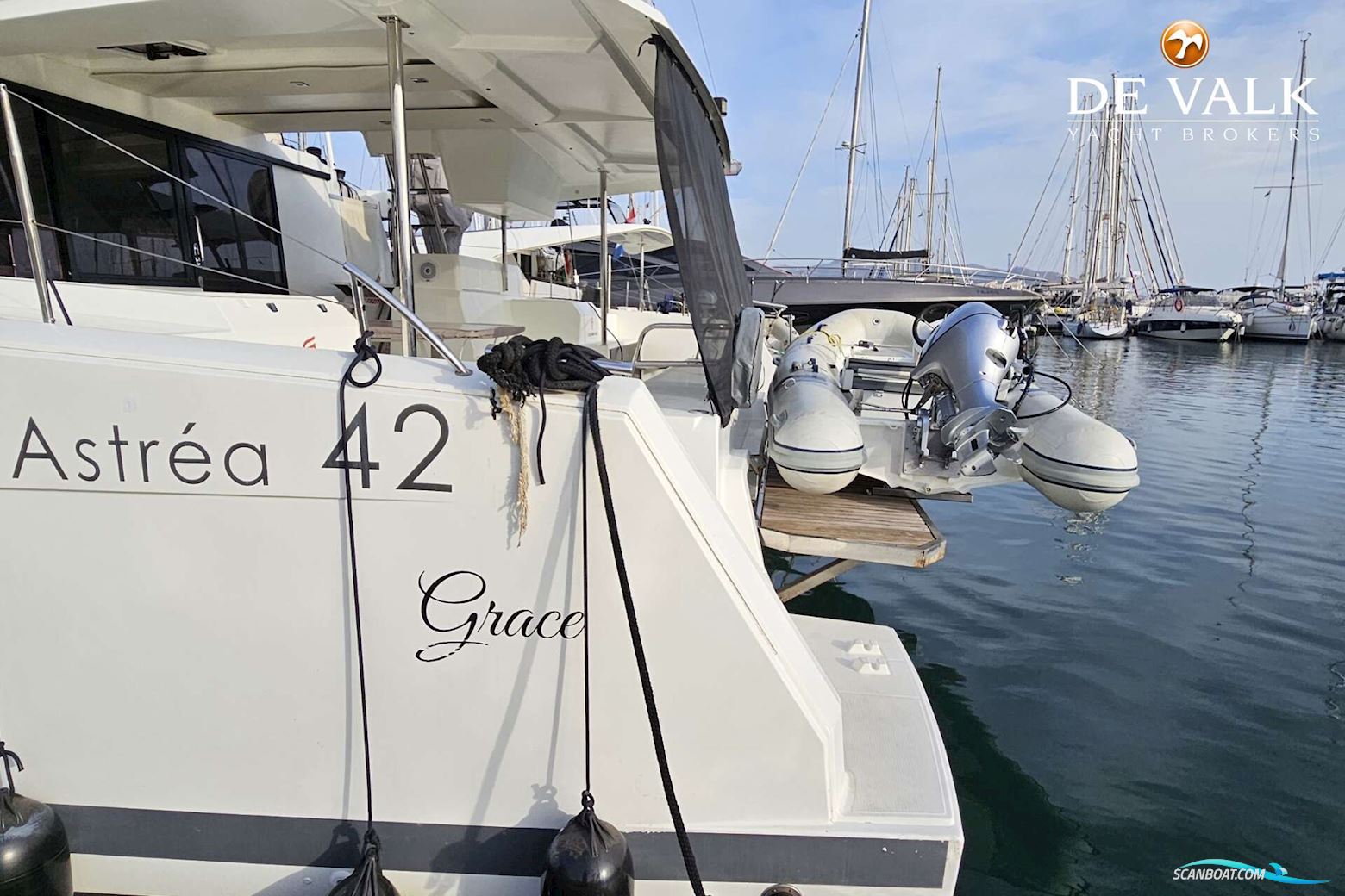 Fountaine Pajot Astrea 42