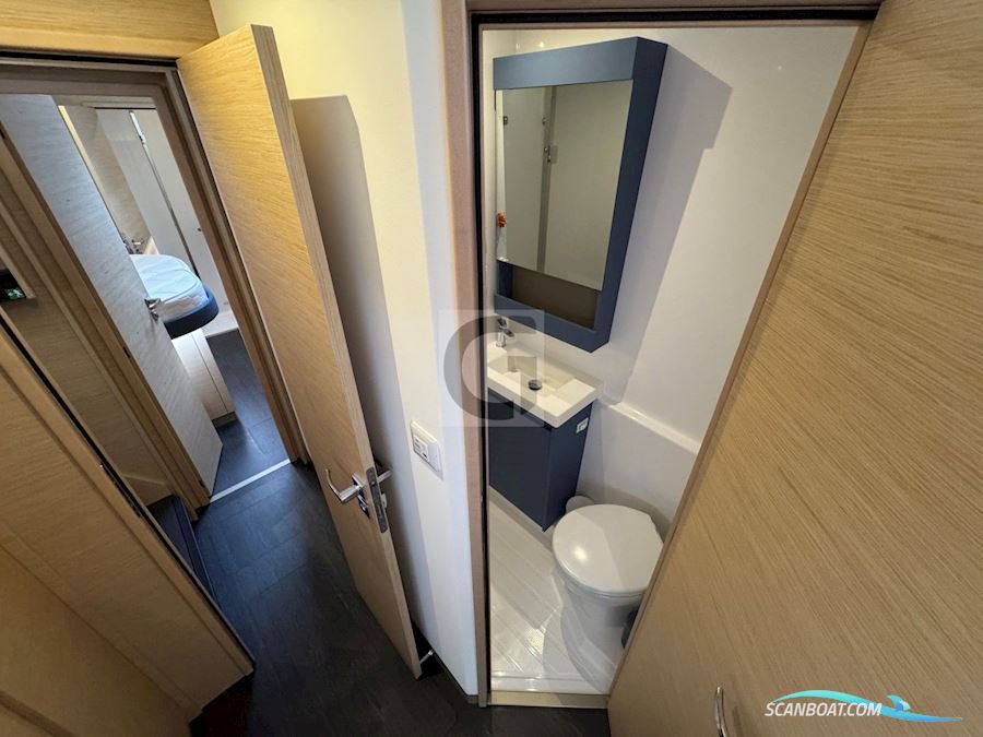 Fountaine Pajot Aura 51