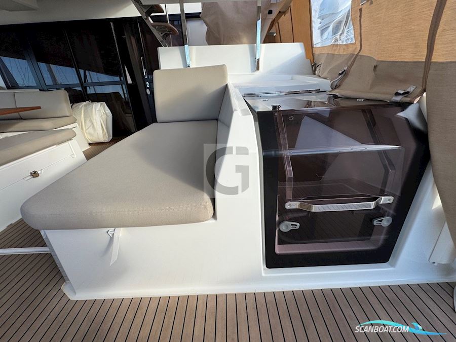 Fountaine Pajot Aura 51