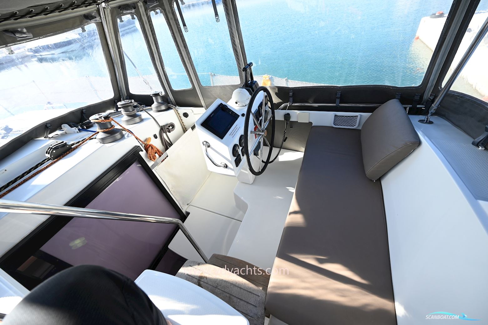 Fountaine Pajot Helia 44