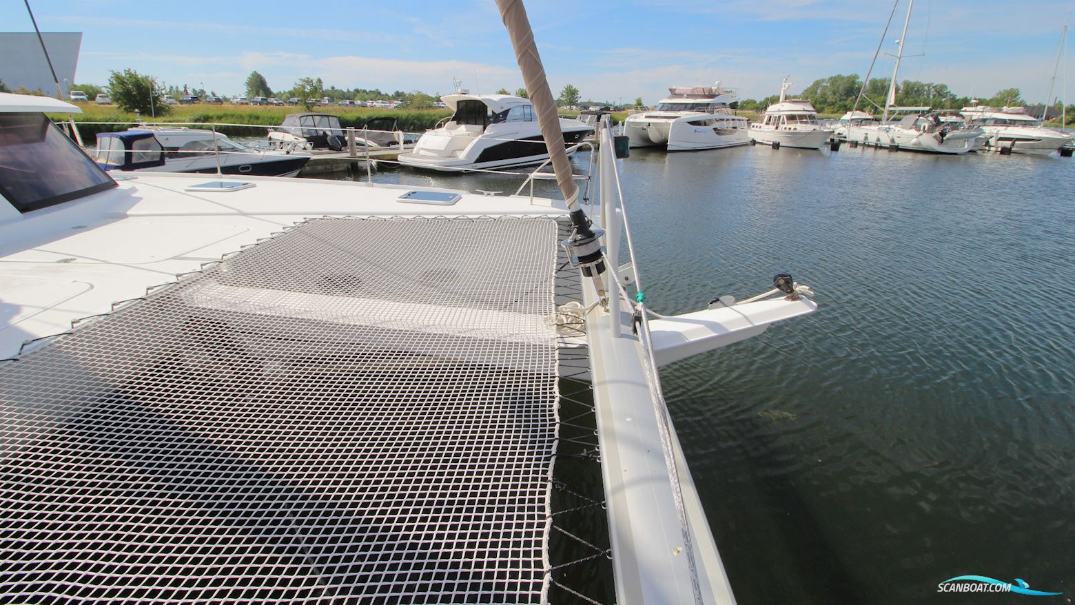 Fountaine Pajot Helia 44
