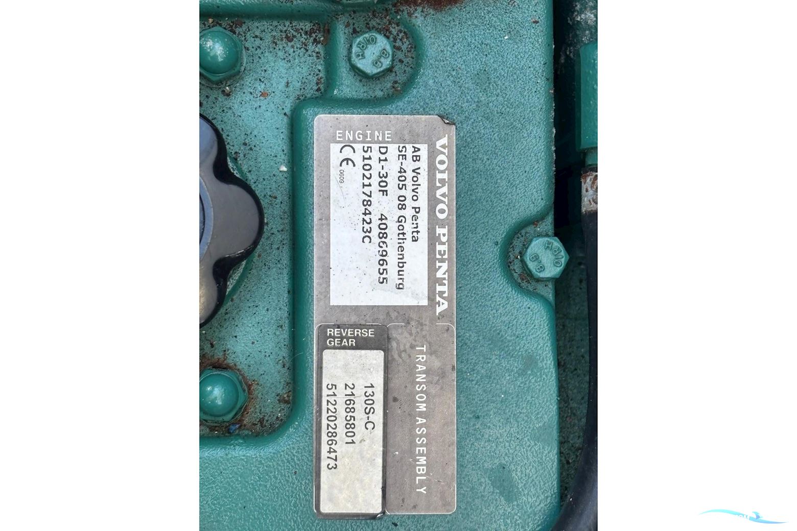 Fountaine Pajot Lucia 40