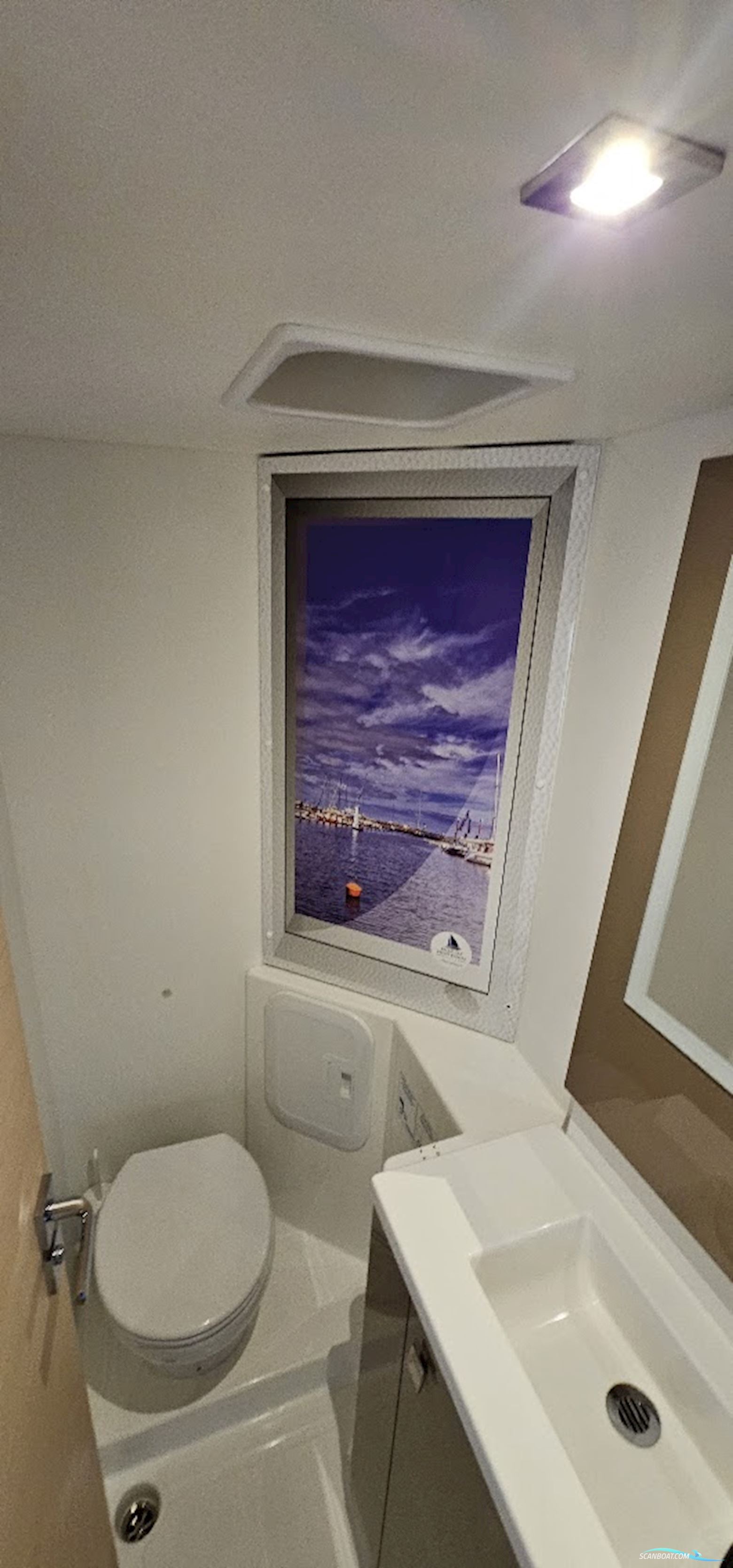 Fountaine Pajot Lucia 40