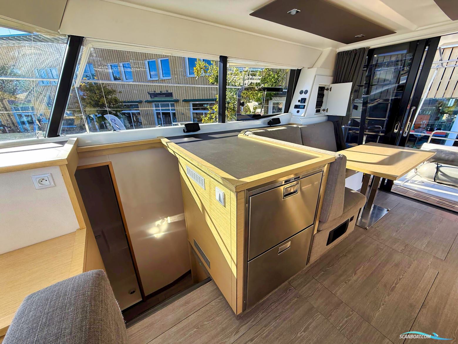 Fountaine Pajot Motorcatamaran MY 37