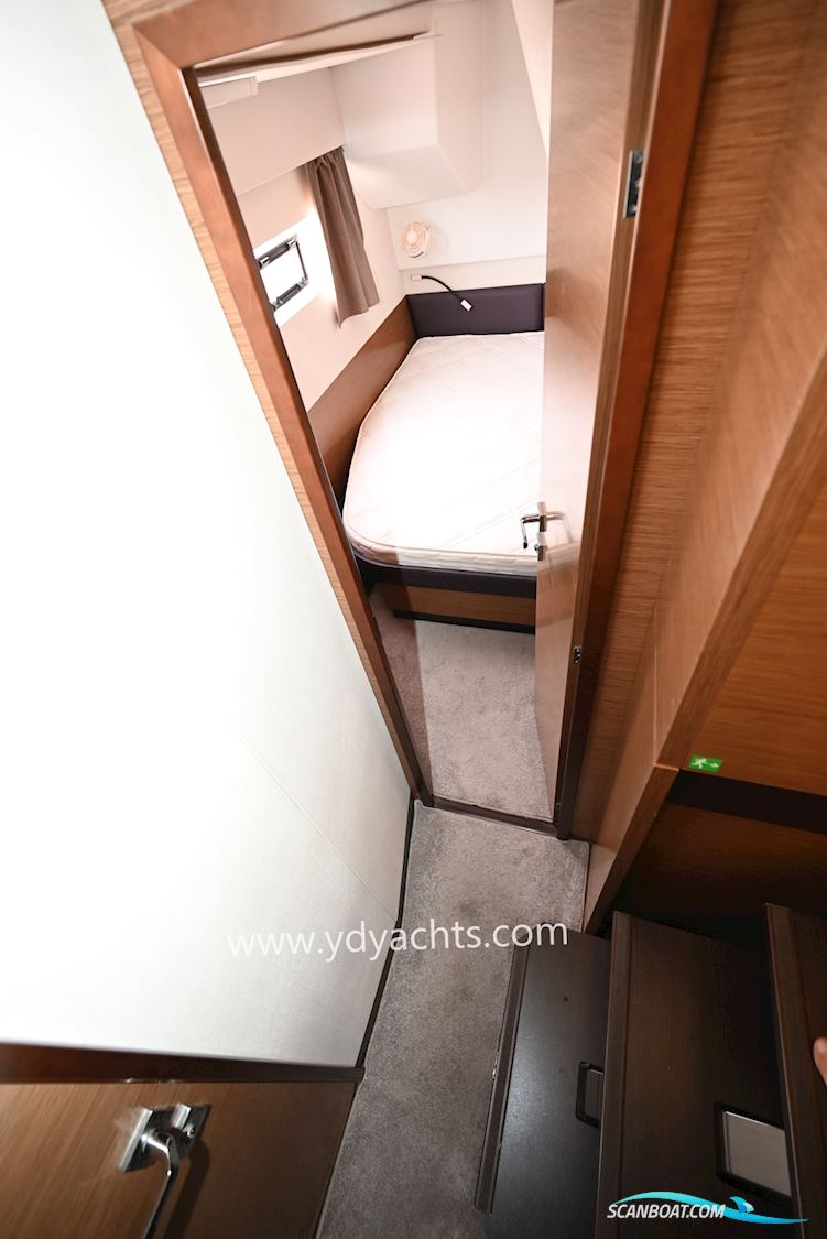 Fountaine Pajot MY 37
