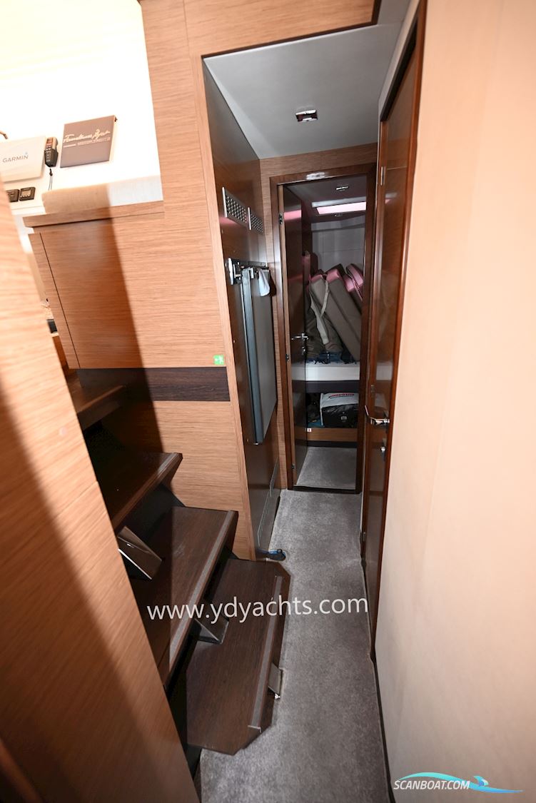 Fountaine Pajot MY 37