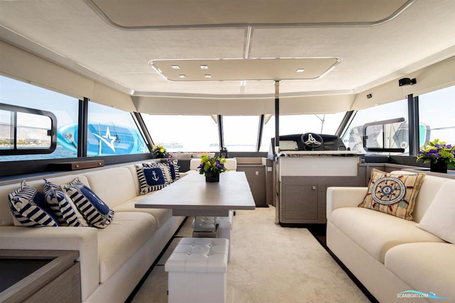 Fountaine Pajot MY6
