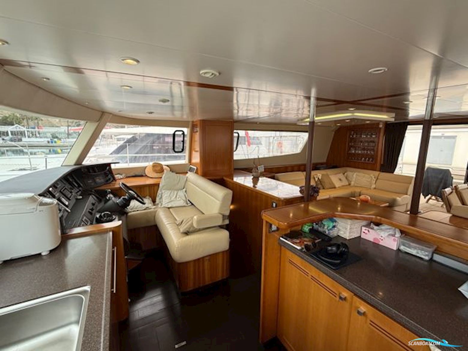 Fountaine Pajot Queensland 55