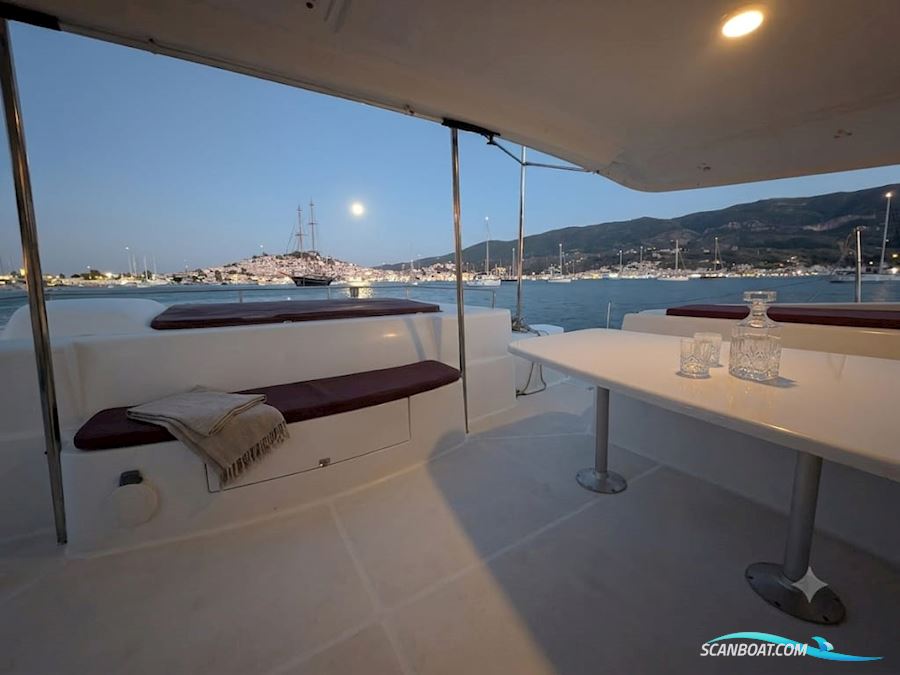 Fountaine Pajot Salina 48