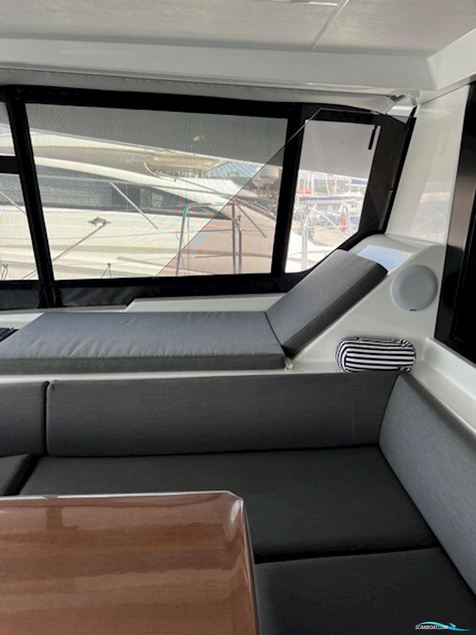 Fountaine Pajot Samana 59