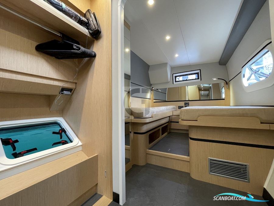 Ice Yachts ICE CAT 61