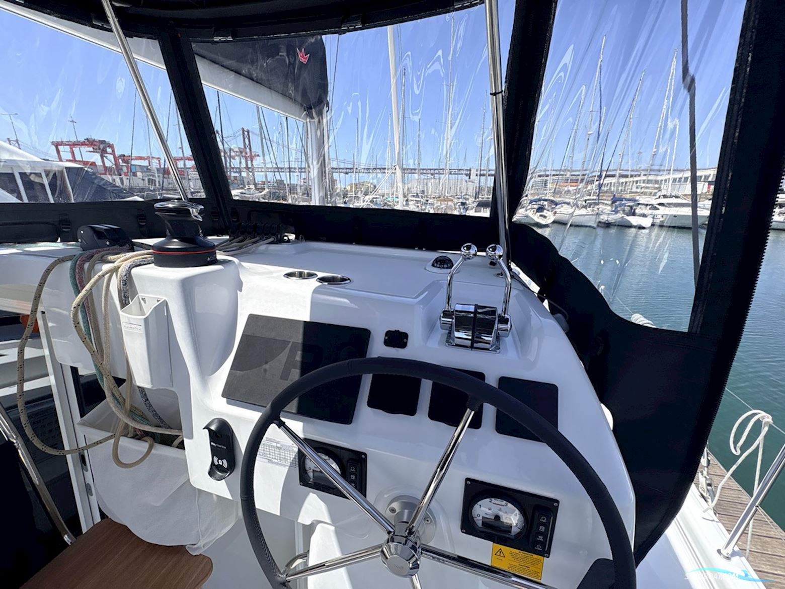Lagoon 38