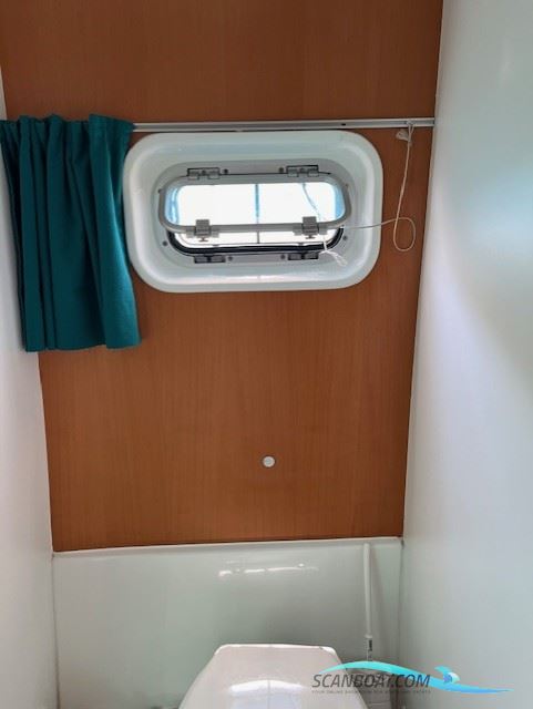 Lagoon 380 Owners Version