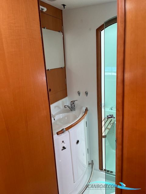 Lagoon 380 S2 (Owners Version)