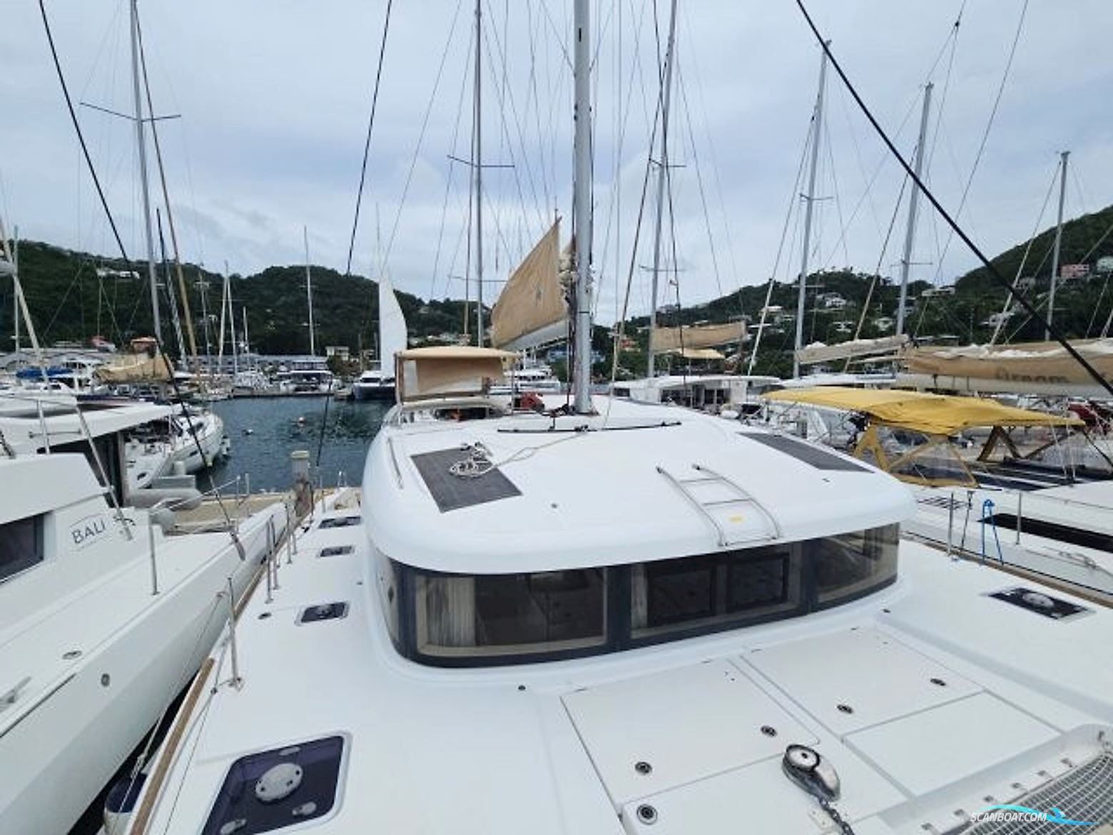 Lagoon 40