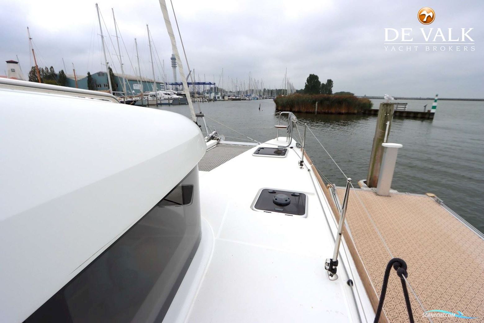 Lagoon 40