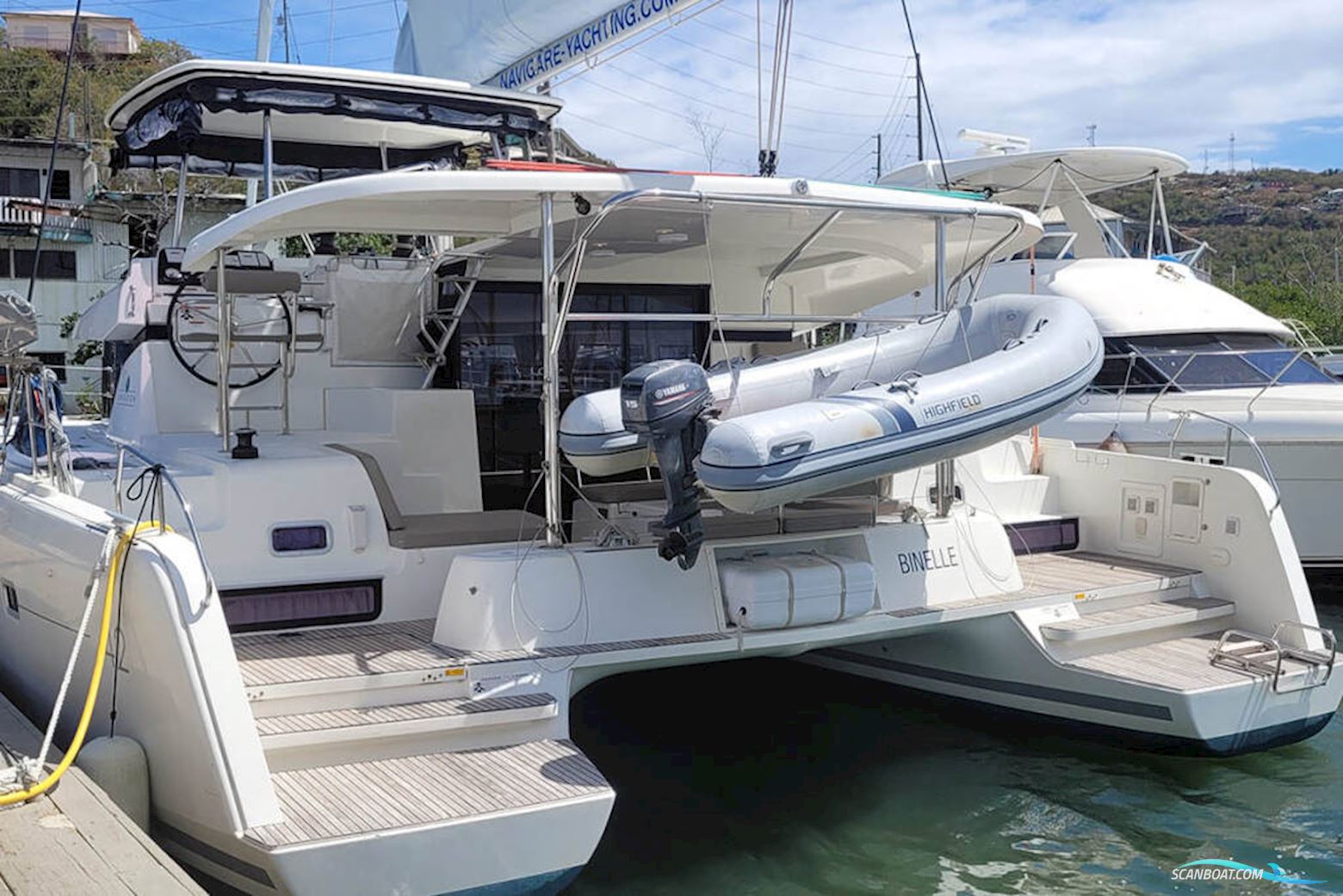 Lagoon 42