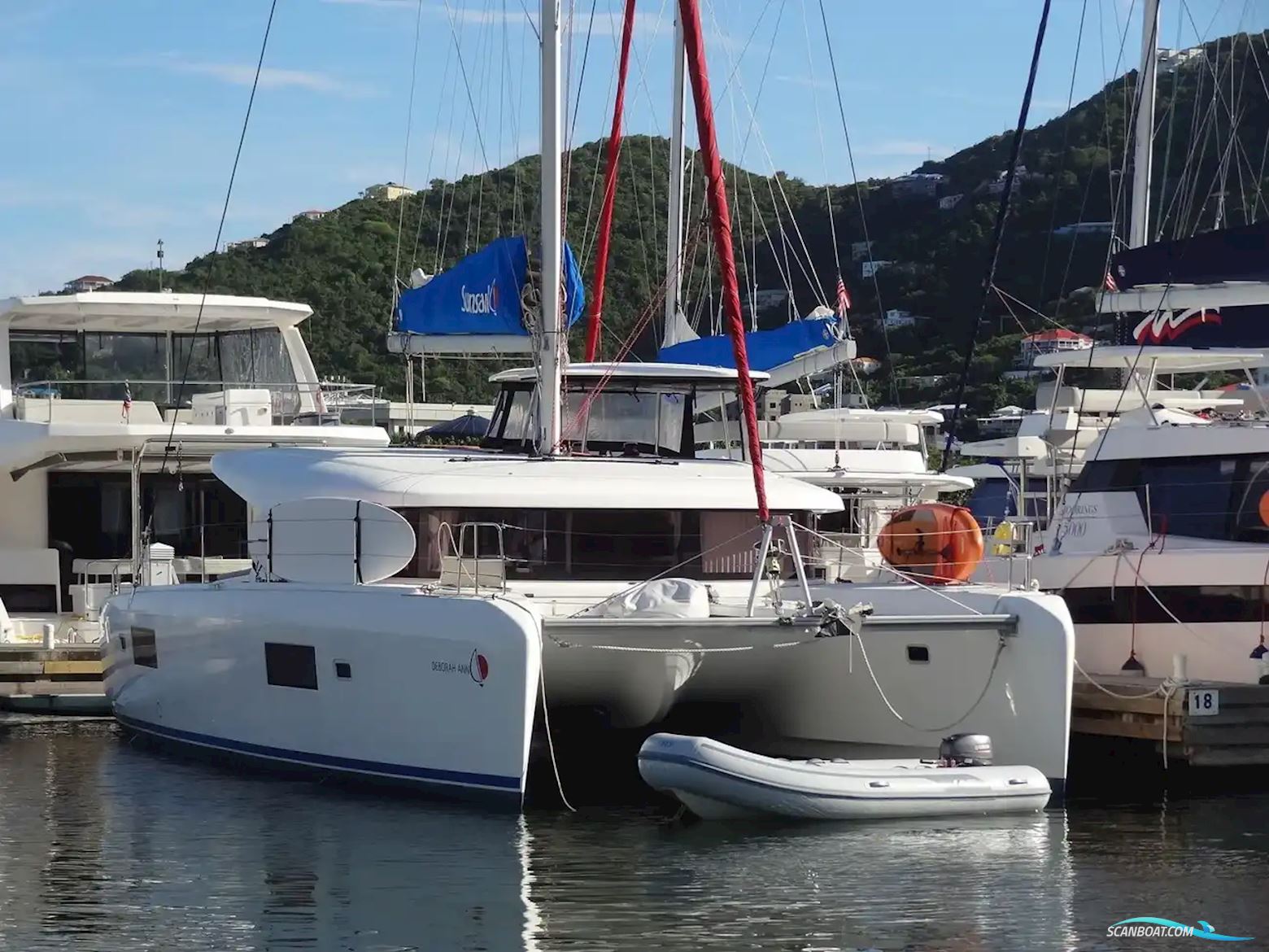 Lagoon 42