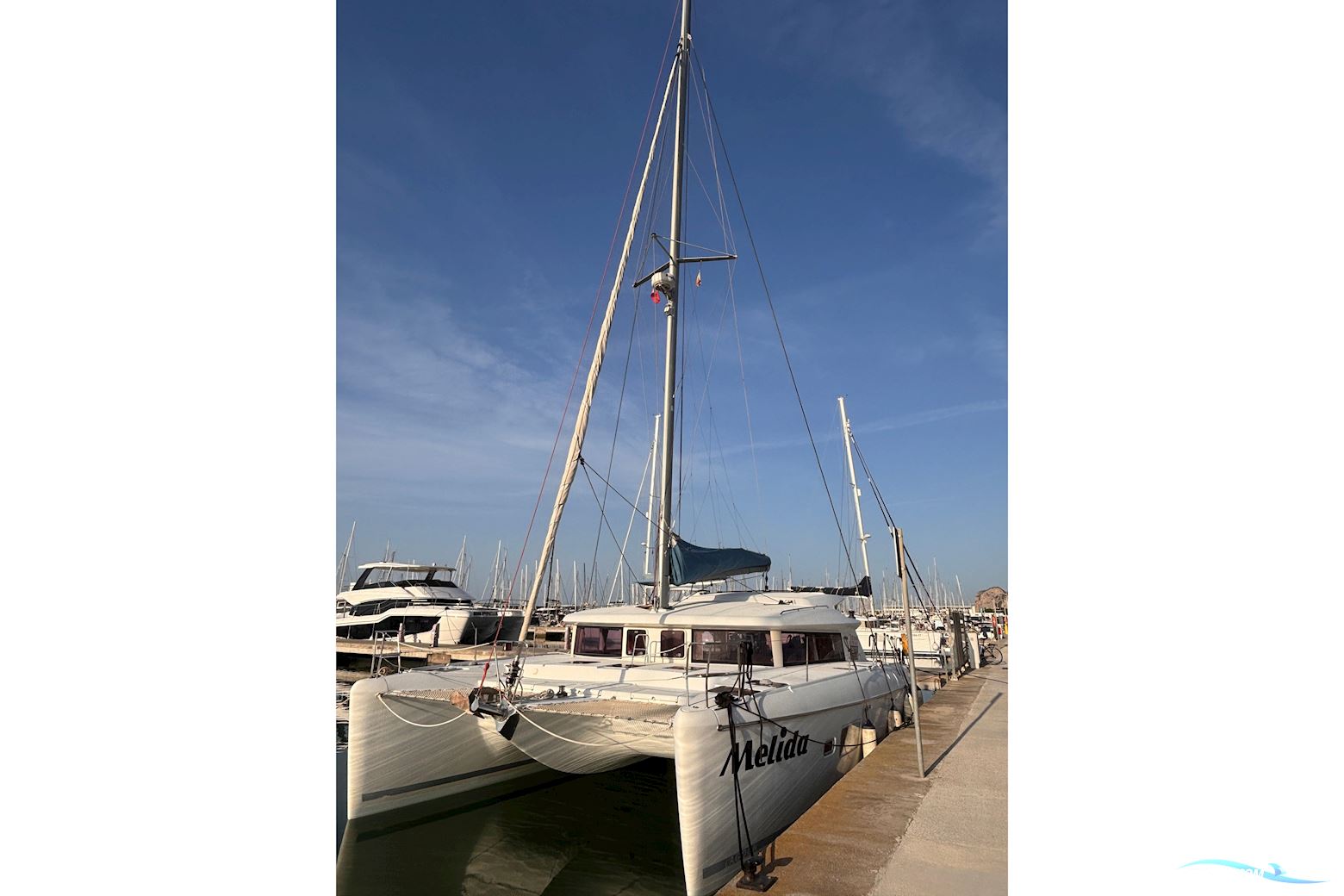 Lagoon 421