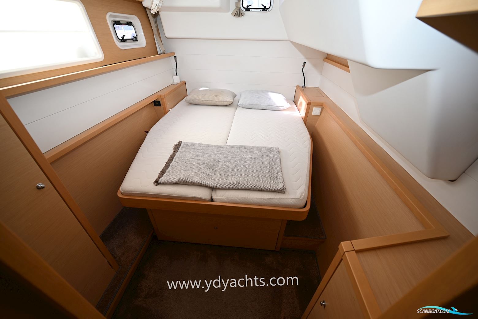 Lagoon 450 F