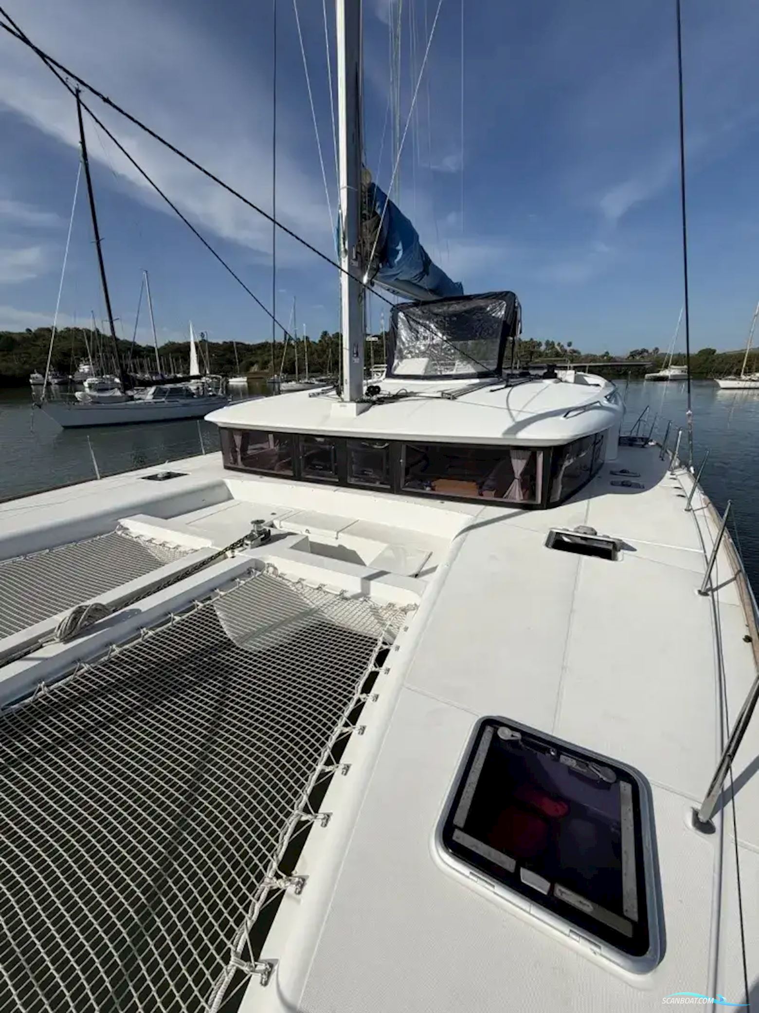 Lagoon 450 F