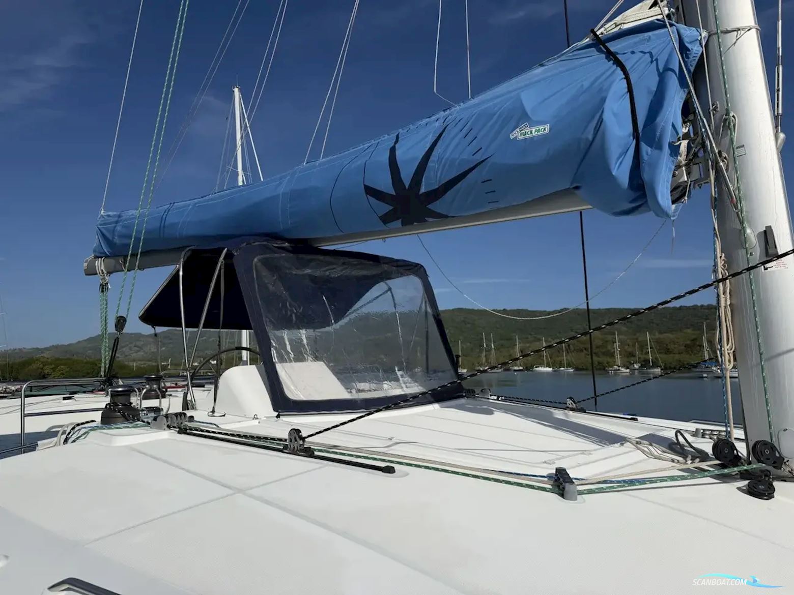 Lagoon 450 F